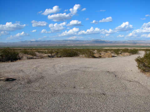 Scratch - Gravel Desert